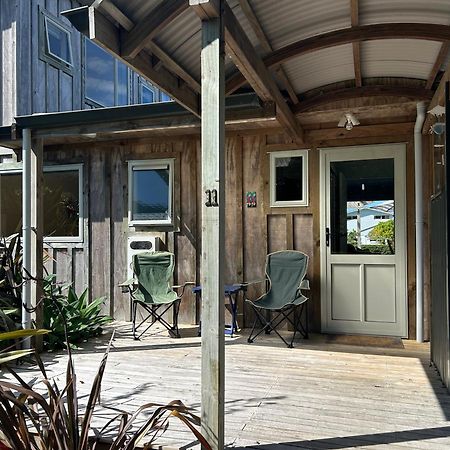 Coro Beach Haven - Hahei Holiday Home Экстерьер фото