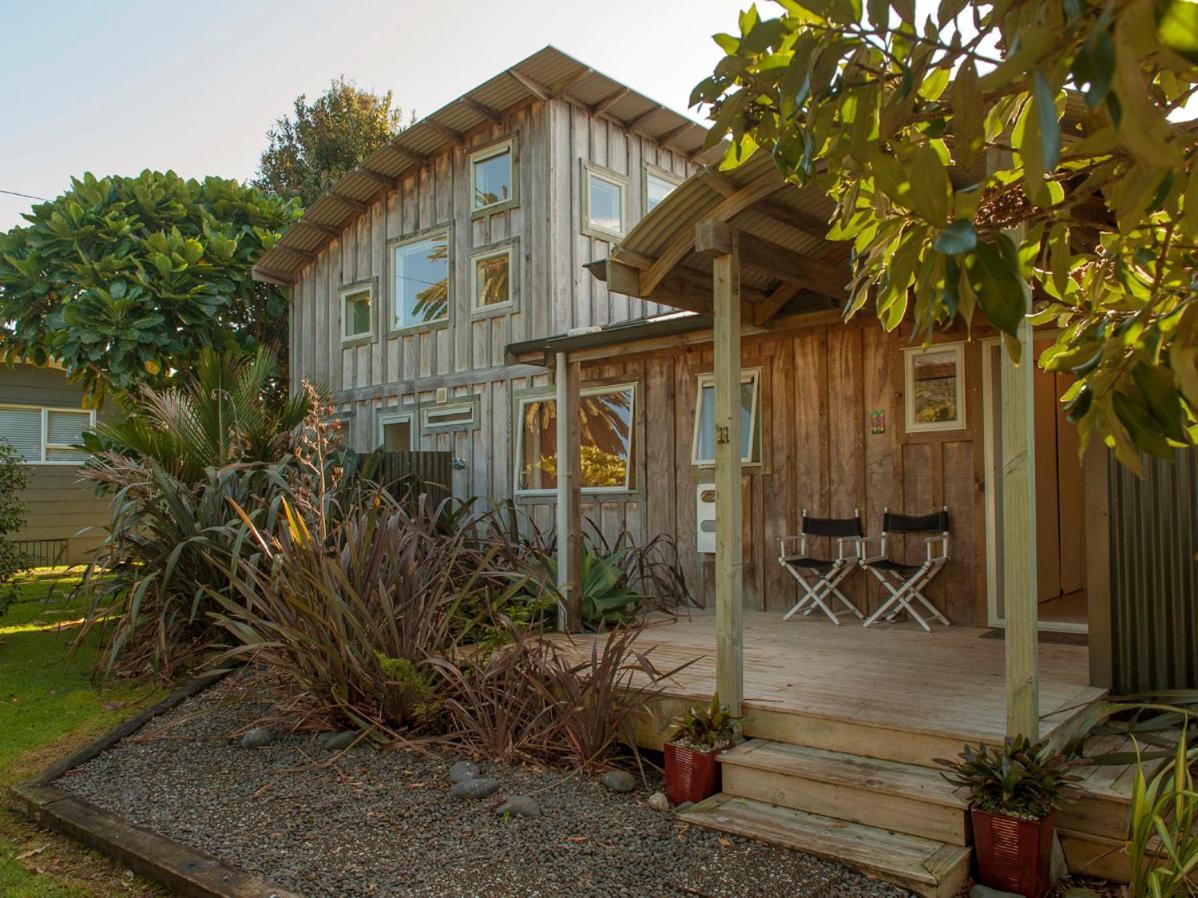 Coro Beach Haven - Hahei Holiday Home Экстерьер фото